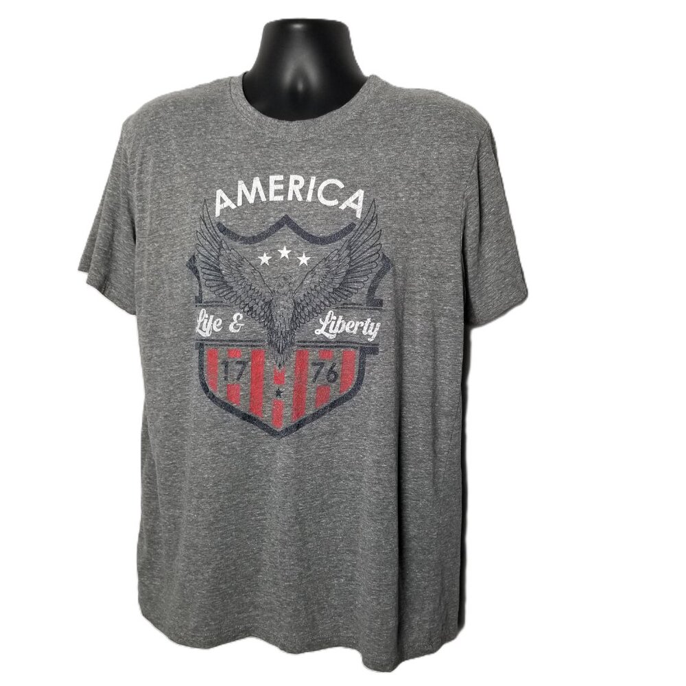 Home of the Brave America Eagle Graphic Tee XL Gray Patriotic 1776